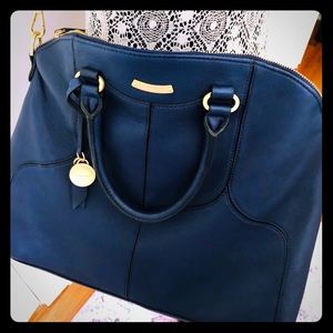 Navy TAHARI crossbody shoulder bag